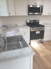 3707 Blackstone Ave in Rockford, IL - Building Photo - Building Photo