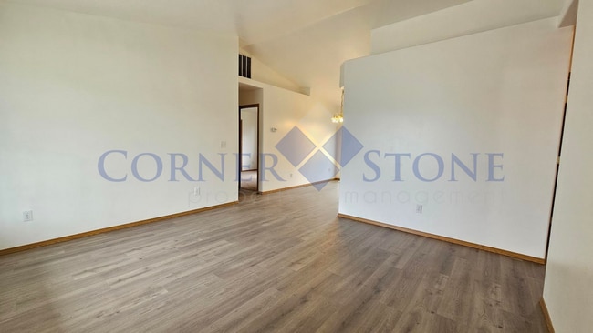 129 N Summer Breeze St in Nampa, ID - Building Photo - Building Photo