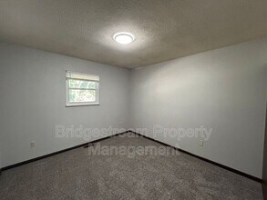 103 Candlewood Ct in Germantown, OH - Building Photo - Building Photo
