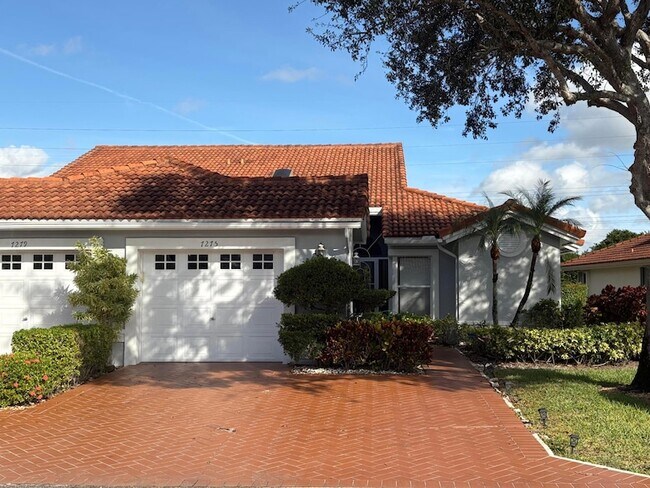 7275 Summer Tree Dr in Boynton Beach, FL - Foto de edificio - Building Photo