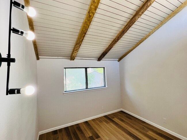 property at 5805 Boca Raton Blvd