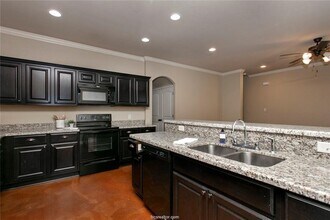 3302 Wakewell Ct in College Station, TX - Building Photo - Building Photo