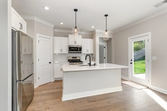 577 Davis Vly Dr in Columbia, TN - Building Photo - Building Photo