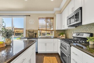 462 Anacapa Dr in Roseville, CA - Building Photo - Building Photo