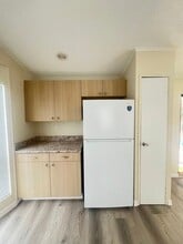 38526 Palm Grove Dr in Zephyrhills, FL - Building Photo - Building Photo