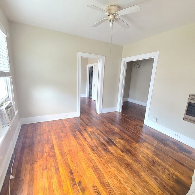 property at 4414 Woodside St