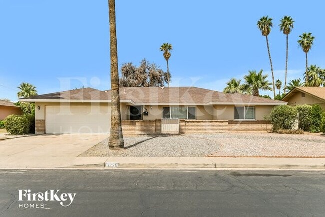 property at 3238 S Evergreen Rd