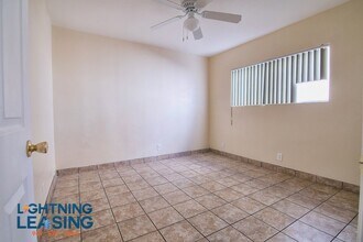 20415 Cohasset St in Los Angeles, CA - Building Photo - Building Photo