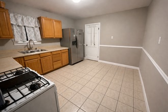 705 Childress St in San Angelo, TX - Building Photo - Building Photo