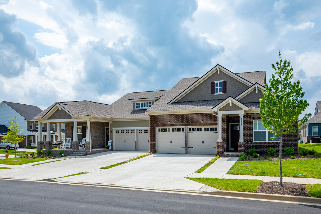 Durham Farms in Hendersonville, TN - Foto de edificio