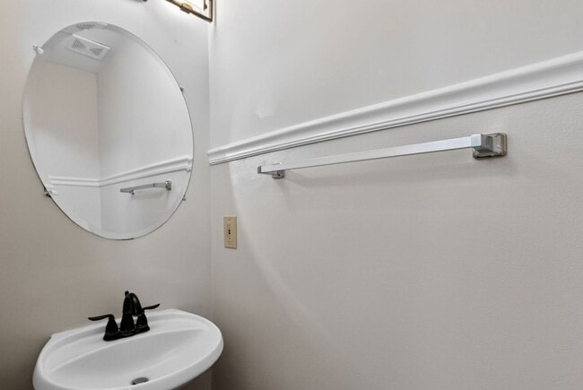 9880 Moffit Pl in Waldorf, MD - Building Photo - Building Photo