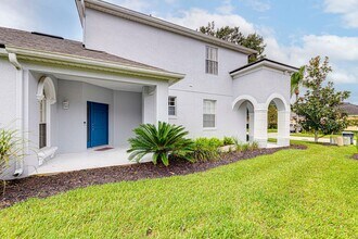 360 Tupelo Cir in Davenport, FL - Building Photo - Building Photo