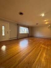 273 Rea Ave Ext in Hawthorne, NJ - Building Photo - Building Photo