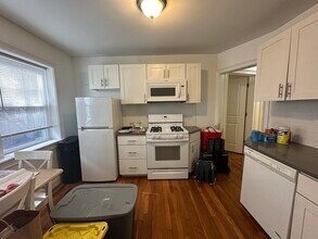 109 Summer St in Malden, MA - Building Photo - Building Photo