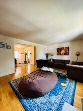 403 Park Ave, Unit F in Rutherford, NJ - Building Photo - Building Photo