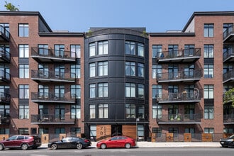 The Atrium in Brooklyn, NY - Foto de edificio - Building Photo