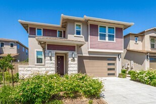 4455 English Elm St in Sacramento, CA - Building Photo