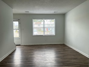 1608 Fawn Vista Dr N in Surfside Beach, SC - Foto de edificio - Building Photo