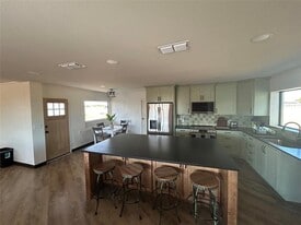 5400 Ridgeline Dr in Abilene, TX - Building Photo