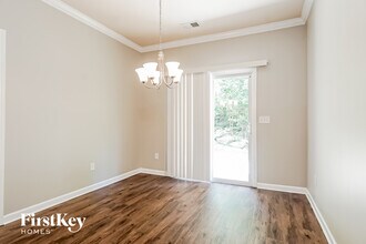 383 W Park Dr in Fultondale, AL - Foto de edificio - Building Photo