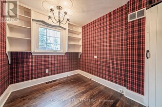 40 Birch Hill Ln in Oakville, ON - Building Photo - Building Photo