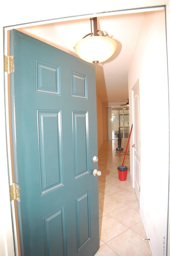 6182 Bartram Village Dr in Jacksonville, FL - Building Photo - Building Photo