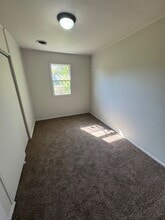 1510 Roosevelt Dr in Fort Wayne, IN - Building Photo - Building Photo