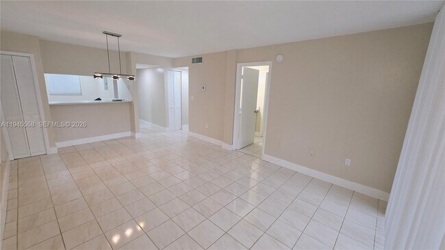 19791 SW 114th Ave in Miami, FL - Building Photo - Building Photo