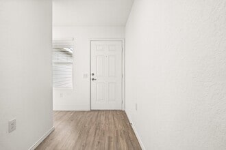 10119 Ana Hts in San Antonio, TX - Building Photo - Building Photo