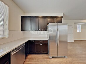 4481 Crestone Peak St in Brighton, CO - Foto de edificio - Building Photo