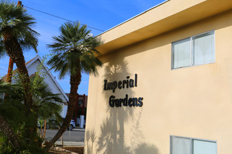 Imperial Gardens in Taft, CA - Building Photo - Building Photo