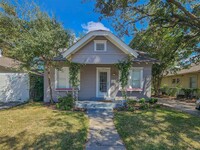 1016 Studewood St in Houston, TX - Building Photo - Building Photo