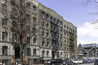 90 Wadsworth Ave in New York, NY - Building Photo - Primary Photo