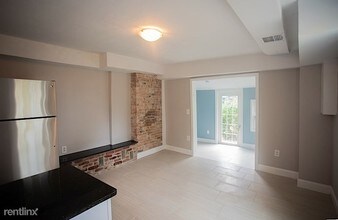 60 Atherton St-Unit -# 1R in Somerville, MA - Building Photo - Building Photo