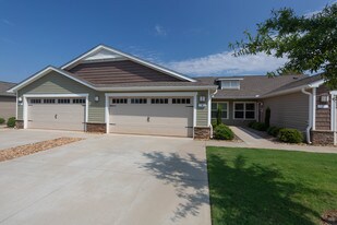 Redwood Greer Ashburton Drive in Greer, SC - Building Photo