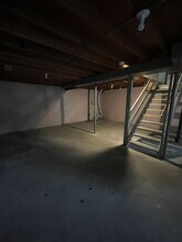 2221-2221 Davis St in Iowa City, IA - Building Photo - Building Photo