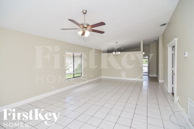 5315 NW 93 Ave in Sunrise, FL - Building Photo - Building Photo