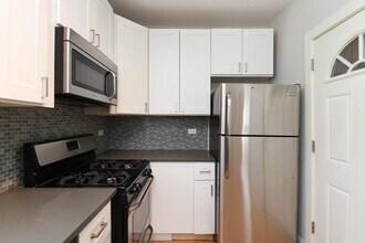 2326 N Rockwell St in Chicago, IL - Building Photo - Building Photo