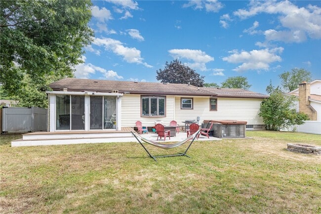 property at 62 Alger Dr