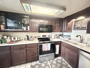 2016 Main St in Houston, TX - Foto de edificio - Building Photo