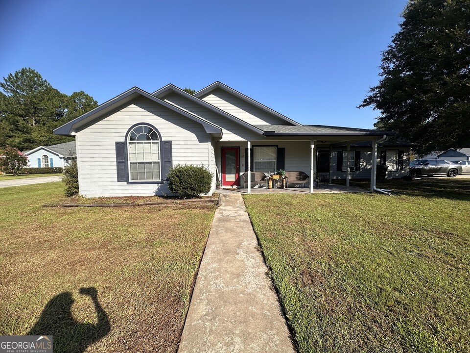 115 Lake Wisteria Ct in Kingsland, GA - Building Photo