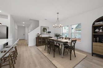 528 Brookside Dr in Van Alstyne, TX - Foto de edificio - Building Photo