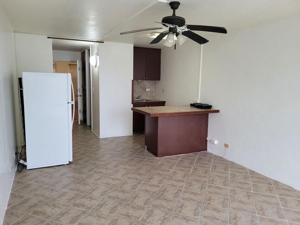 53-549-549 Kamehameha Hwy in Hauula, HI - Building Photo