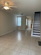5345 Lesher St in Philadelphia, PA - Building Photo - Building Photo