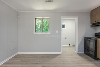 7742 Holiday Hills Cir in Chattanooga, TN - Building Photo - Building Photo