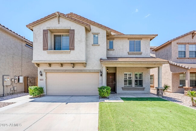 property at 2025 W Marconi Ave