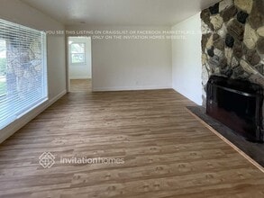 3096 Yellowstone Ln in Sacramento, CA - Building Photo - Building Photo