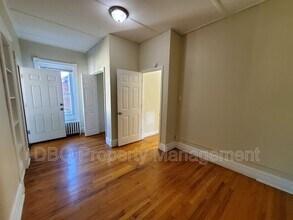 273 Western Ave in Albany, NY - Building Photo - Building Photo