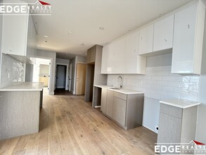 12 Surrey St, Unit 4 in Boston, MA - Building Photo - Building Photo