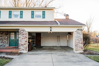 10159 Crosier Ln in Cincinnati, OH - Building Photo - Building Photo